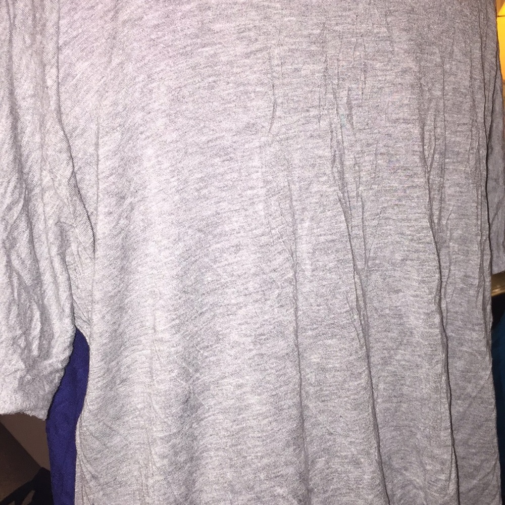 Crop top - Picture 2 of 2
